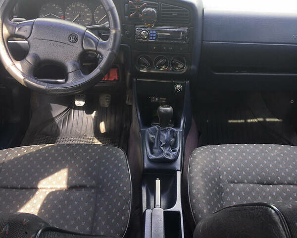 Синий Фольксваген Пассат, объемом двигателя 1.8 л и пробегом 400 тыс. км за 3150 $, фото 29 на Automoto.ua