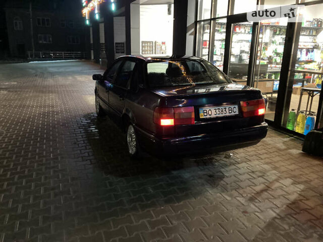 Синий Фольксваген Пассат, объемом двигателя 1.8 л и пробегом 400 тыс. км за 3150 $, фото 2 на Automoto.ua