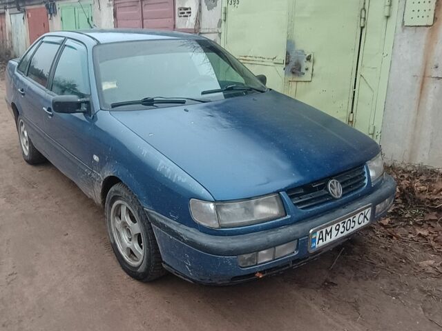 Синій Фольксваген Пассат, об'ємом двигуна 2 л та пробігом 30 тис. км за 1000 $, фото 1 на Automoto.ua