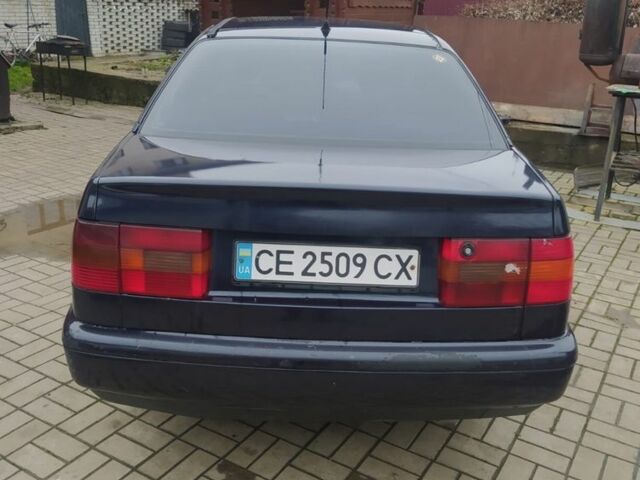 Синий Фольксваген Пассат, объемом двигателя 1.9 л и пробегом 3 тыс. км за 2400 $, фото 1 на Automoto.ua