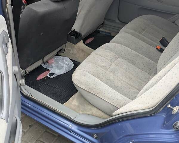 Синій Фольксваген Пассат, об'ємом двигуна 1.78 л та пробігом 351 тис. км за 1600 $, фото 2 на Automoto.ua