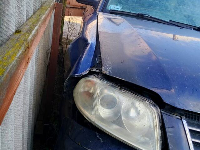 Синій Фольксваген Пассат, об'ємом двигуна 1.9 л та пробігом 452 тис. км за 2500 $, фото 2 на Automoto.ua