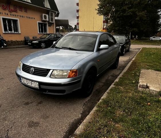 Синій Фольксваген Пассат, об'ємом двигуна 1.9 л та пробігом 450 тис. км за 2000 $, фото 1 на Automoto.ua