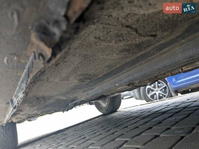 Синій Фольксваген Пассат, об'ємом двигуна 1.78 л та пробігом 351 тис. км за 1600 $, фото 12 на Automoto.ua