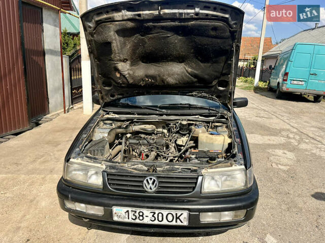 Синий Фольксваген Пассат, объемом двигателя 1.8 л и пробегом 150 тыс. км за 2500 $, фото 20 на Automoto.ua