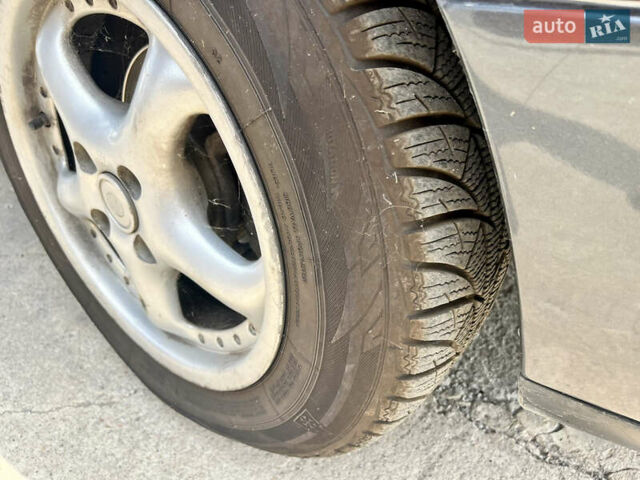 Синий Фольксваген Пассат, объемом двигателя 1.8 л и пробегом 150 тыс. км за 2500 $, фото 7 на Automoto.ua