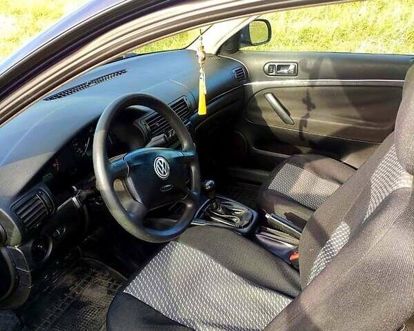 Синій Фольксваген Пассат, об'ємом двигуна 1.6 л та пробігом 355 тис. км за 3500 $, фото 2 на Automoto.ua