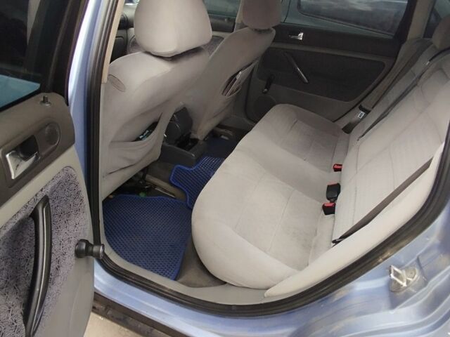 Синій Фольксваген Пассат, об'ємом двигуна 1.6 л та пробігом 334 тис. км за 3500 $, фото 2 на Automoto.ua