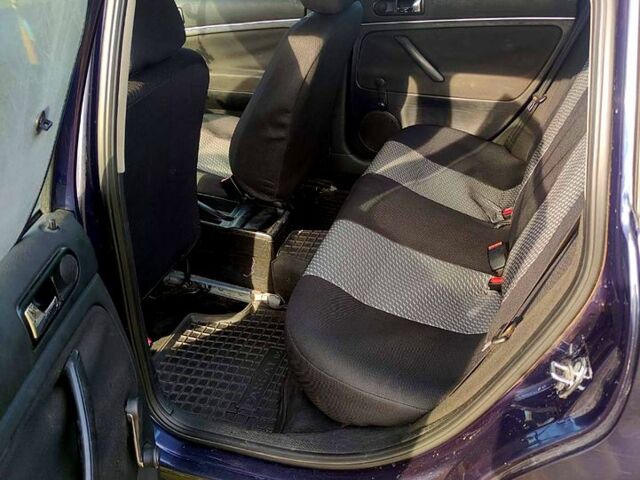 Синій Фольксваген Пассат, об'ємом двигуна 1.6 л та пробігом 355 тис. км за 3500 $, фото 4 на Automoto.ua