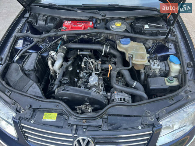 Синий Фольксваген Пассат, объемом двигателя 1.9 л и пробегом 430 тыс. км за 4500 $, фото 14 на Automoto.ua