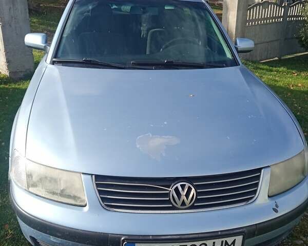 Синий Фольксваген Пассат, объемом двигателя 1.9 л и пробегом 400 тыс. км за 2800 $, фото 6 на Automoto.ua