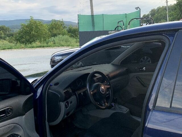 Синий Фольксваген Пассат, объемом двигателя 1.8 л и пробегом 390 тыс. км за 3200 $, фото 6 на Automoto.ua