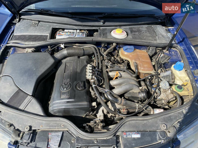 Синий Фольксваген Пассат, объемом двигателя 1.78 л и пробегом 314 тыс. км за 3800 $, фото 13 на Automoto.ua