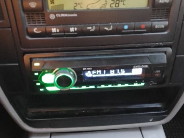 Синий Фольксваген Пассат, объемом двигателя 0 л и пробегом 220 тыс. км за 4750 $, фото 5 на Automoto.ua