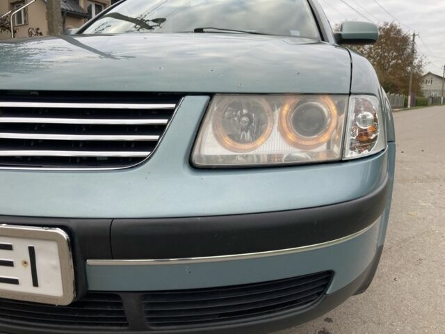 Синий Фольксваген Пассат, объемом двигателя 1.6 л и пробегом 340 тыс. км за 2800 $, фото 8 на Automoto.ua