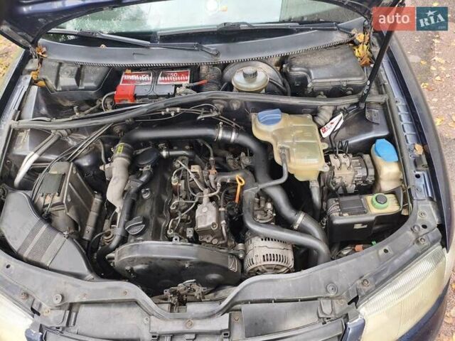 Синий Фольксваген Пассат, объемом двигателя 1.9 л и пробегом 400 тыс. км за 3200 $, фото 3 на Automoto.ua