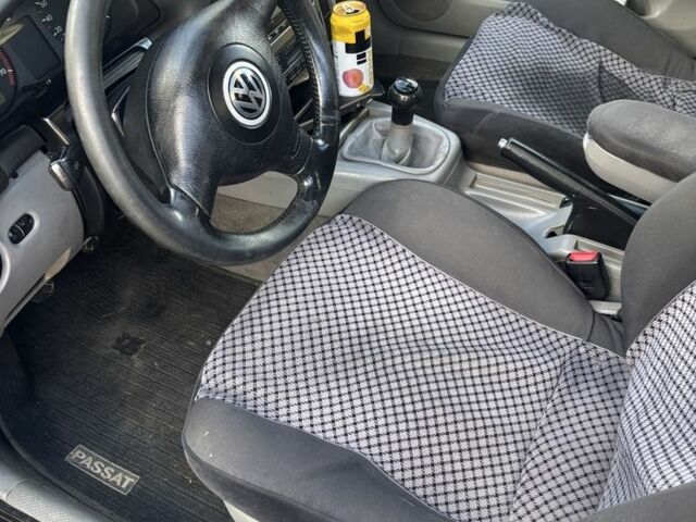 Синий Фольксваген Пассат, объемом двигателя 1.6 л и пробегом 3 тыс. км за 3400 $, фото 4 на Automoto.ua