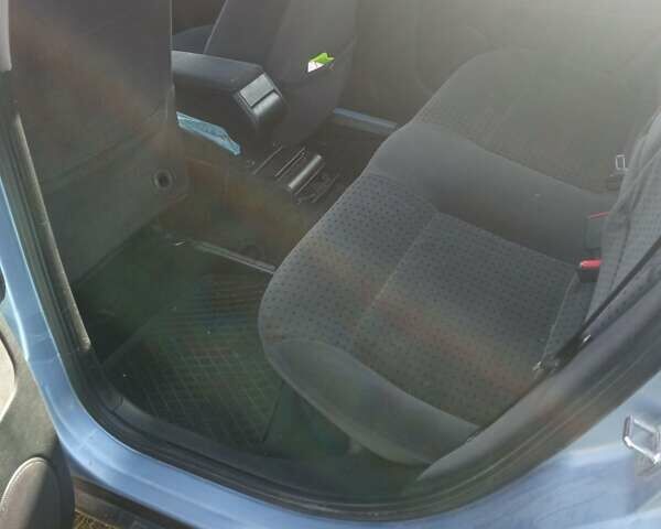 Синий Фольксваген Пассат, объемом двигателя 1.9 л и пробегом 400 тыс. км за 2800 $, фото 1 на Automoto.ua