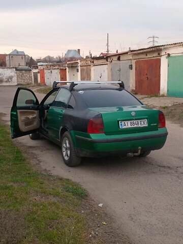 Синий Фольксваген Пассат, объемом двигателя 1.9 л и пробегом 320 тыс. км за 2550 $, фото 2 на Automoto.ua