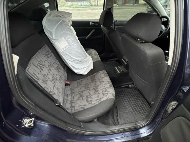 Синий Фольксваген Пассат, объемом двигателя 1.8 л и пробегом 3 тыс. км за 1650 $, фото 4 на Automoto.ua