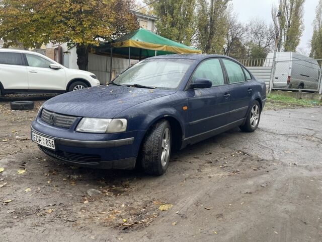 Синій Фольксваген Пассат, об'ємом двигуна 1.9 л та пробігом 200 тис. км за 1650 $, фото 1 на Automoto.ua