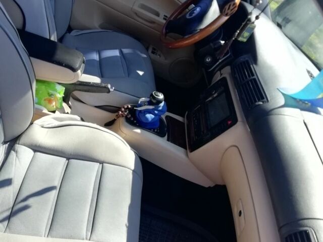 Синий Фольксваген Пассат, объемом двигателя 1.8 л и пробегом 300 тыс. км за 3800 $, фото 2 на Automoto.ua