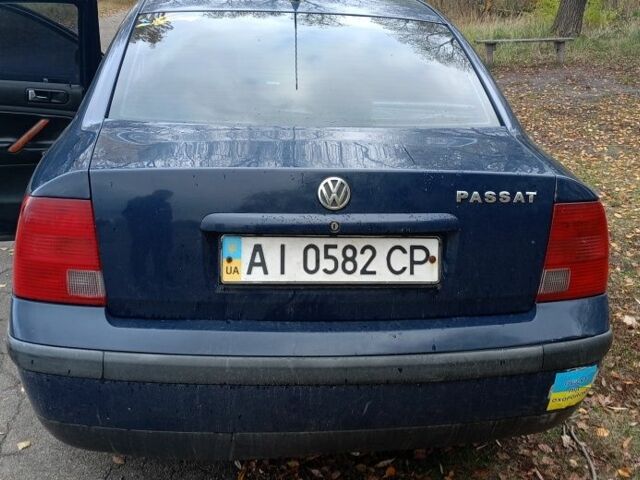 Синий Фольксваген Пассат, объемом двигателя 1.8 л и пробегом 283 тыс. км за 2650 $, фото 7 на Automoto.ua
