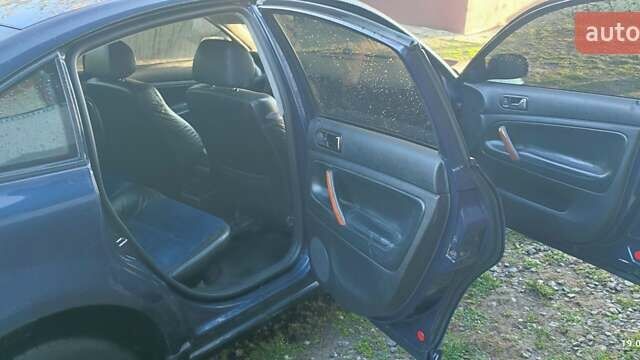 Синій Фольксваген Пассат, об'ємом двигуна 1.78 л та пробігом 280 тис. км за 4550 $, фото 5 на Automoto.ua