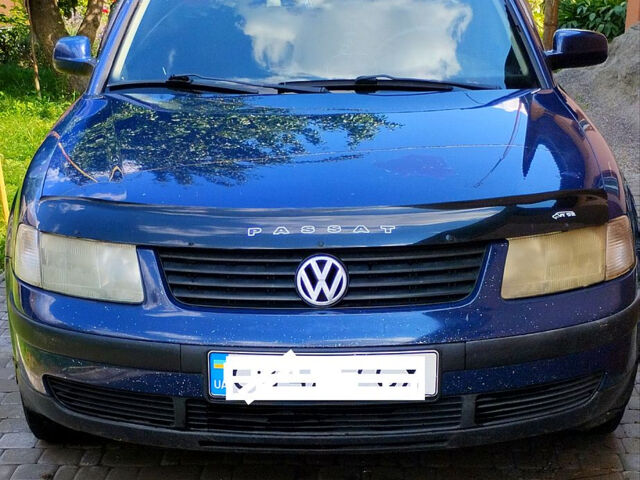 Синій Фольксваген Пассат, об'ємом двигуна 1.8 л та пробігом 310 тис. км за 3500 $, фото 2 на Automoto.ua