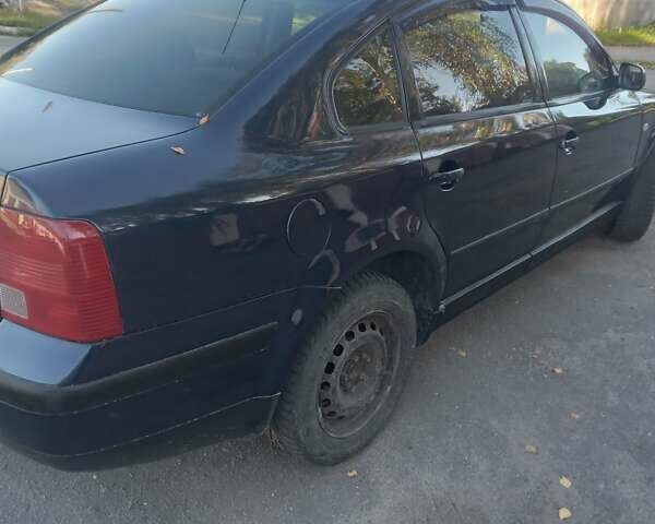 Синій Фольксваген Пассат, об'ємом двигуна 1.78 л та пробігом 447 тис. км за 2900 $, фото 5 на Automoto.ua