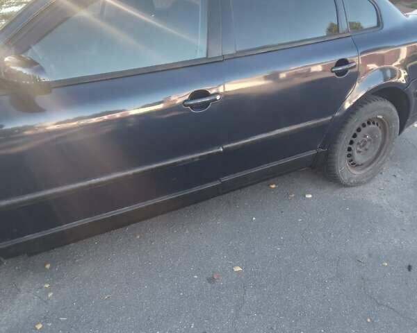 Синій Фольксваген Пассат, об'ємом двигуна 1.78 л та пробігом 447 тис. км за 2900 $, фото 6 на Automoto.ua