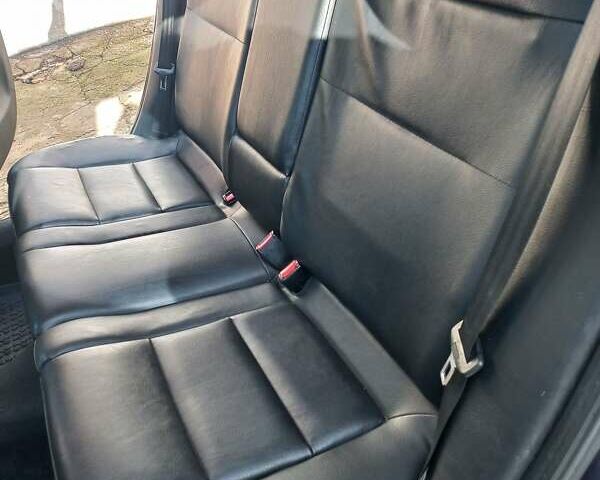 Синій Фольксваген Пассат, об'ємом двигуна 1.6 л та пробігом 403 тис. км за 3800 $, фото 23 на Automoto.ua