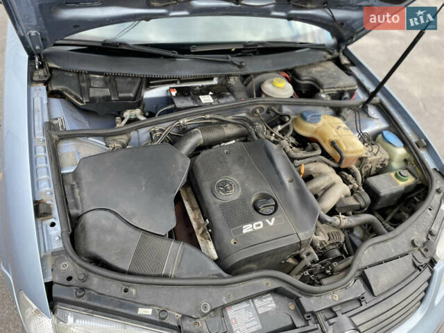 Синий Фольксваген Пассат, объемом двигателя 1.8 л и пробегом 280 тыс. км за 3400 $, фото 27 на Automoto.ua