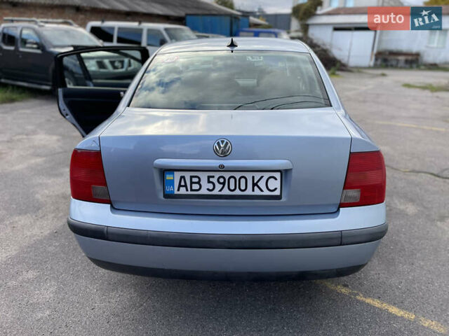 Синий Фольксваген Пассат, объемом двигателя 1.8 л и пробегом 280 тыс. км за 3400 $, фото 20 на Automoto.ua