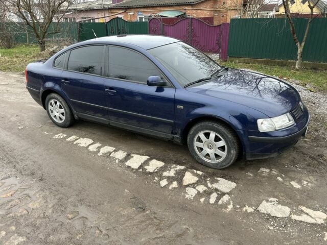Синий Фольксваген Пассат, объемом двигателя 1.9 л и пробегом 400 тыс. км за 2000 $, фото 9 на Automoto.ua