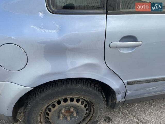 Синий Фольксваген Пассат, объемом двигателя 1.8 л и пробегом 280 тыс. км за 3400 $, фото 21 на Automoto.ua