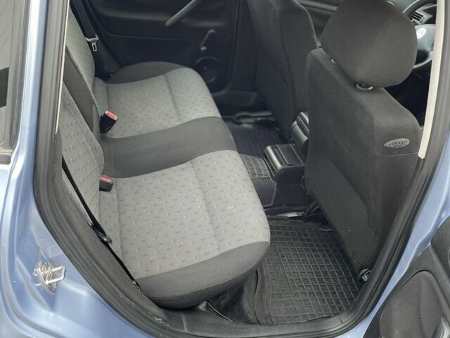 Синий Фольксваген Пассат, объемом двигателя 1.8 л и пробегом 280 тыс. км за 3400 $, фото 8 на Automoto.ua