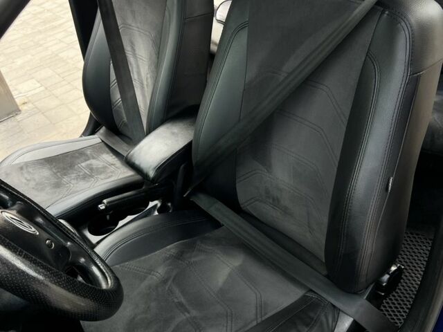 Синий Фольксваген Пассат, объемом двигателя 1.6 л и пробегом 3 тыс. км за 2800 $, фото 5 на Automoto.ua