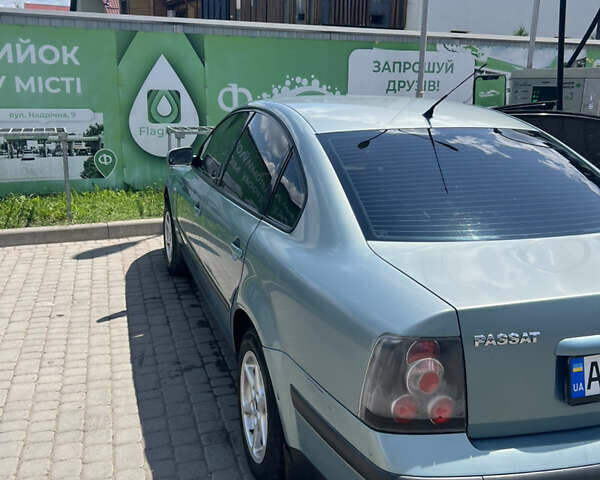 Синий Фольксваген Пассат, объемом двигателя 1.78 л и пробегом 300 тыс. км за 3800 $, фото 6 на Automoto.ua