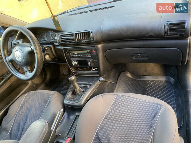 Синій Фольксваген Пассат, об'ємом двигуна 1.9 л та пробігом 356 тис. км за 3500 $, фото 7 на Automoto.ua