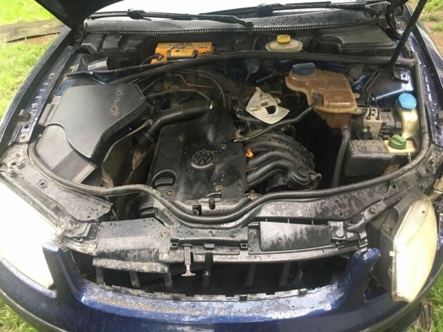 Синій Фольксваген Пассат, об'ємом двигуна 0 л та пробігом 360 тис. км за 1100 $, фото 5 на Automoto.ua