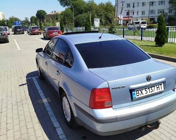 Синій Фольксваген Пассат, об'ємом двигуна 1.6 л та пробігом 250 тис. км за 4300 $, фото 23 на Automoto.ua
