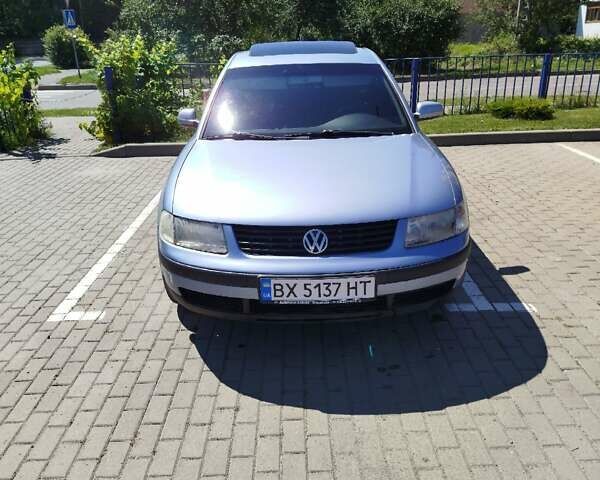 Синій Фольксваген Пассат, об'ємом двигуна 1.6 л та пробігом 250 тис. км за 4300 $, фото 24 на Automoto.ua