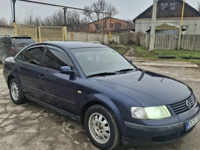 Синій Фольксваген Пассат, об'ємом двигуна 1.8 л та пробігом 111 тис. км за 1750 $, фото 5 на Automoto.ua