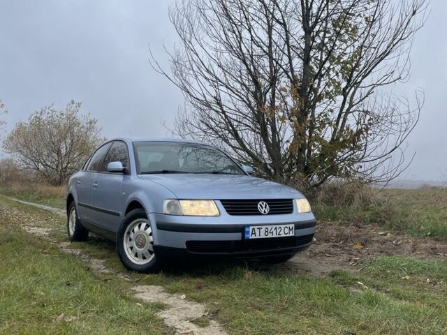 Синий Фольксваген Пассат, объемом двигателя 1.8 л и пробегом 400 тыс. км за 3200 $, фото 2 на Automoto.ua