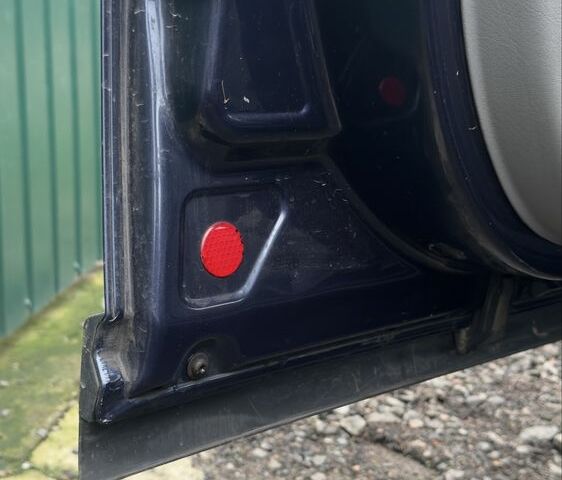 Синий Фольксваген Пассат, объемом двигателя 1.9 л и пробегом 320 тыс. км за 2800 $, фото 2 на Automoto.ua