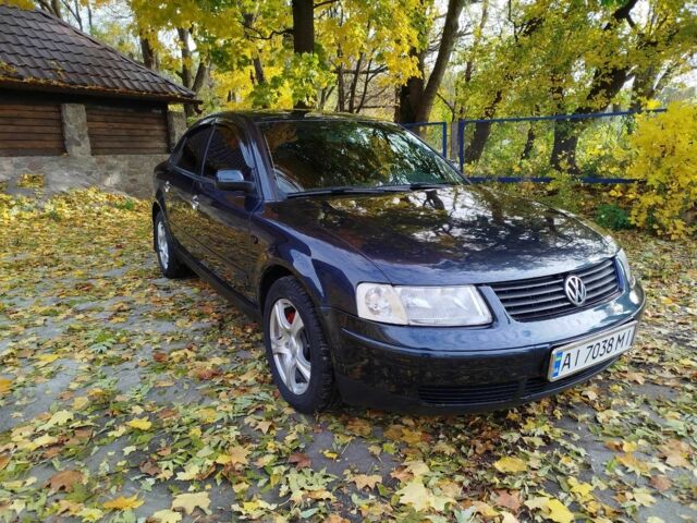 Синий Фольксваген Пассат, объемом двигателя 2.8 л и пробегом 300 тыс. км за 4100 $, фото 3 на Automoto.ua
