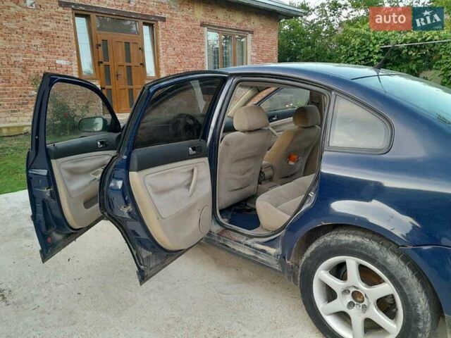 Синій Фольксваген Пассат, об'ємом двигуна 1.9 л та пробігом 380 тис. км за 2500 $, фото 3 на Automoto.ua