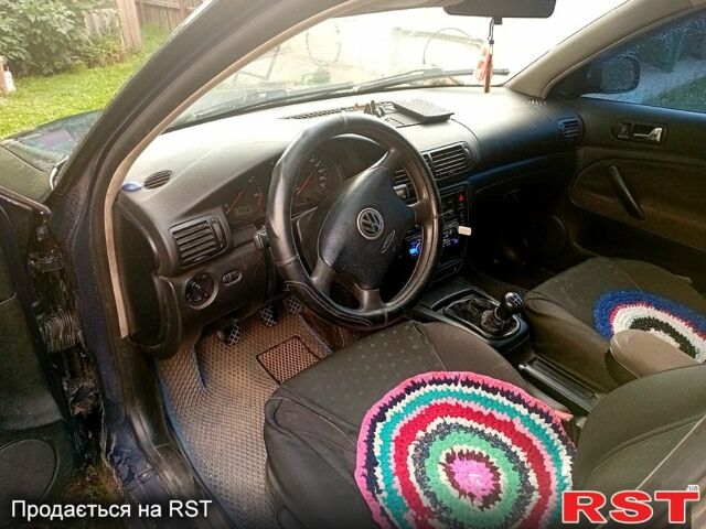 Синій Фольксваген Пассат, об'ємом двигуна 1.9 л та пробігом 353 тис. км за 3300 $, фото 2 на Automoto.ua