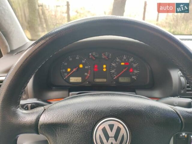 Синій Фольксваген Пассат, об'ємом двигуна 1.8 л та пробігом 330 тис. км за 3400 $, фото 29 на Automoto.ua